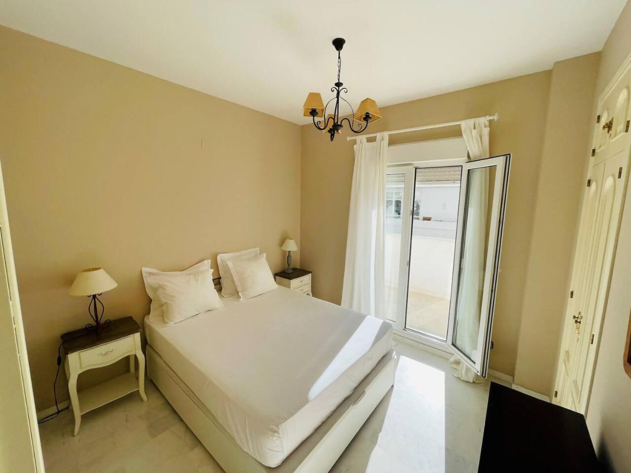 Milla De Oro Apartamento
